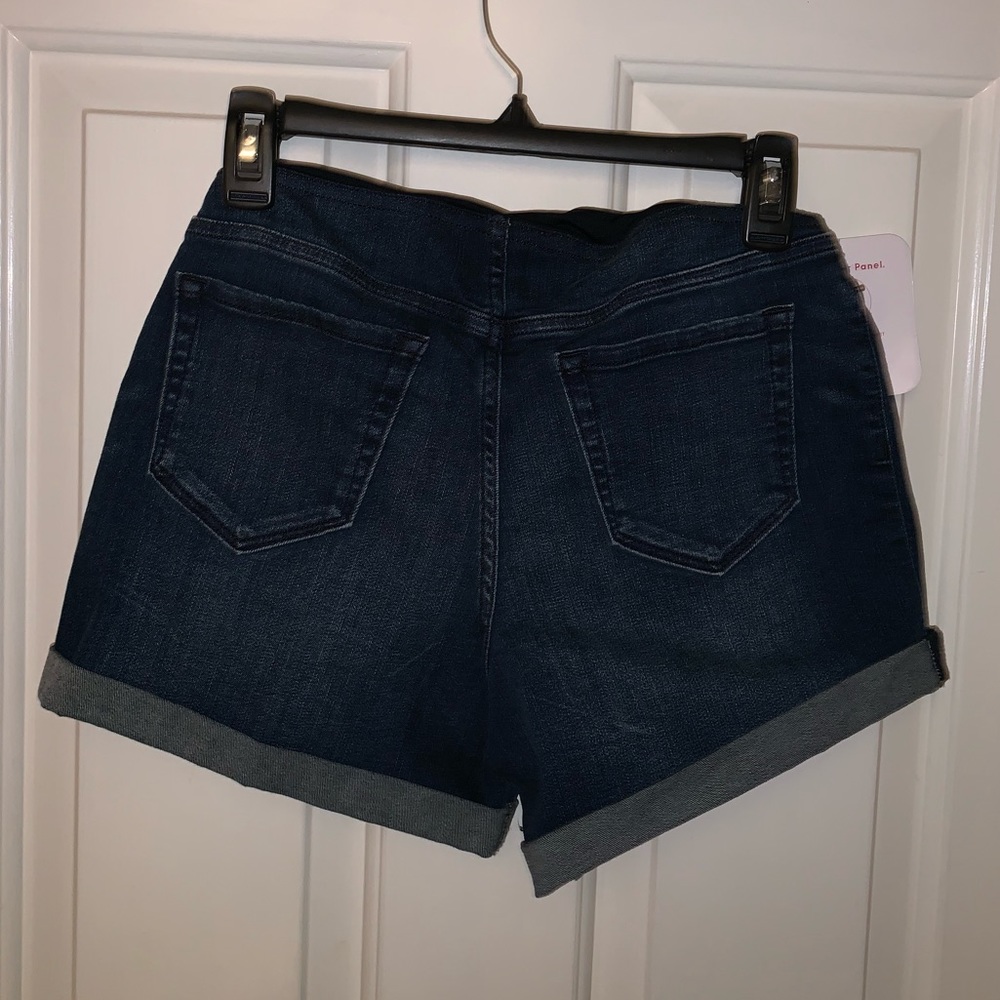 Ingrid & Isabel Crossover Panel Midi Short - Picture 7 of 8